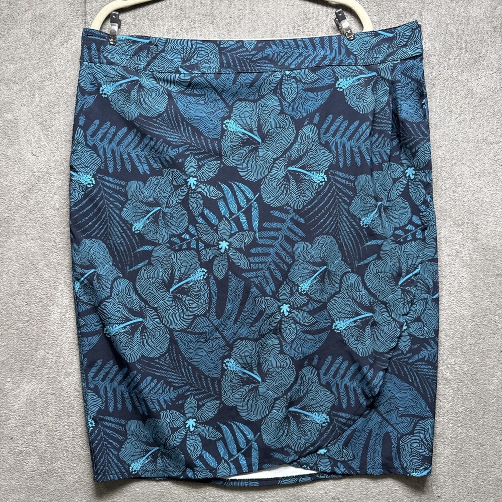 RipSkirt Hawaii XXL Navy Floral Quick-Dry Wrap Skirt with Pockets